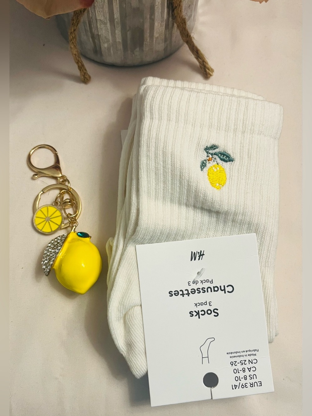 H&M NWT Fruit Crew Socks & Lemon with Cubic Zirconia Diamonds Keychain/Bag Charm - Picture 2 of 4